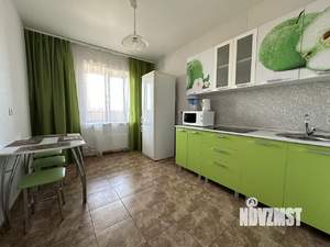 1-к квартира, посуточно, 39м2, 1/1 этаж