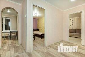 2-к квартира, посуточно, 45м2, 1/1 этаж
