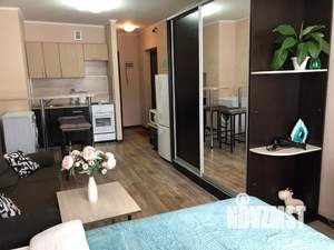 Студия квартира, посуточно, 25м2, 1/10 этаж