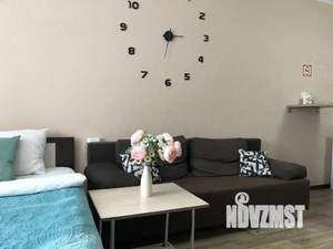 Студия квартира, посуточно, 25м2, 1/10 этаж
