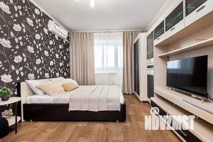 1-к квартира, посуточно, 25м2, 11/18 этаж