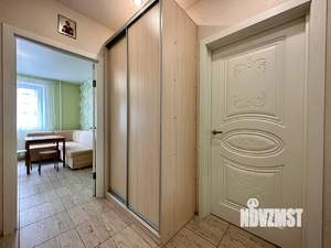 1-к квартира, посуточно, 38м2, 3/9 этаж