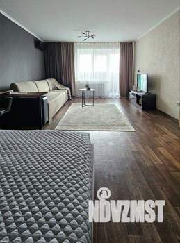 1-к квартира, посуточно, 60м2, 1/1 этаж