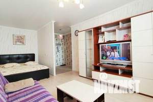 1-к квартира, посуточно, 35м2, 11/16 этаж