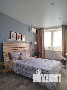 1-к квартира, посуточно, 34м2, 7/10 этаж