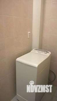 1-к квартира, посуточно, 42м2, 1/8 этаж