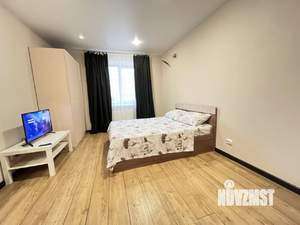 1-к квартира, посуточно, 38м2, 1/10 этаж
