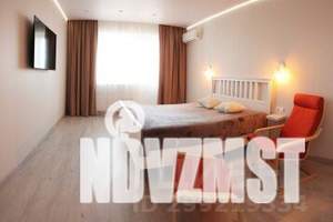 1-к квартира, посуточно, 40м2, 8/9 этаж