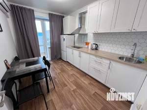 1-к квартира, посуточно, 42м2, 7/10 этаж