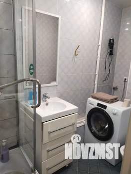 Студия квартира, посуточно, 27м2, 1/10 этаж