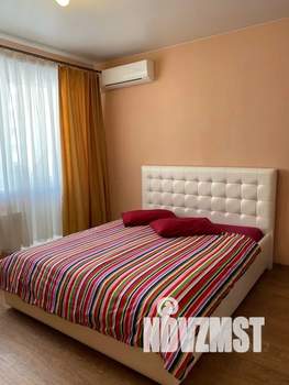 1-к квартира, посуточно, 38м2, 4/9 этаж