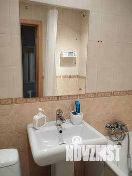 1-к квартира, посуточно, 35м2, 6/10 этаж