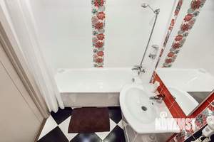 1-к квартира, посуточно, 40м2, 1/1 этаж
