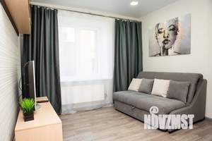 2-к квартира, посуточно, 37м2, 1/8 этаж