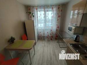 1-к квартира, посуточно, 40м2, 8/9 этаж