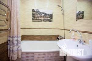 2-к квартира, посуточно, 62м2, 1/1 этаж