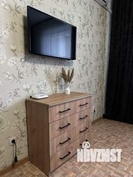 1-к квартира, посуточно, 42м2, 1/9 этаж