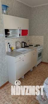 1-к квартира, посуточно, 38м2, 9/18 этаж