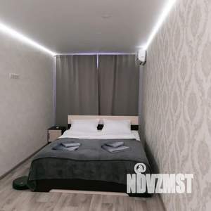 2-к квартира, посуточно, 45м2, 1/5 этаж