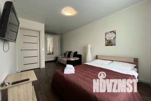 1-к квартира, посуточно, 37м2, 15/16 этаж