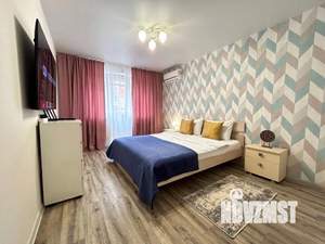 1-к квартира, посуточно, 40м2, 1/1 этаж