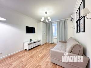 1-к квартира, посуточно, 42м2, 7/10 этаж