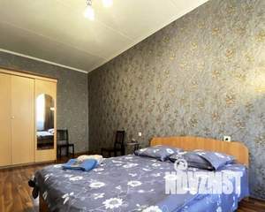 1-к квартира, посуточно, 36м2, 2/9 этаж