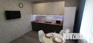 1-к квартира, посуточно, 39м2, 7/10 этаж