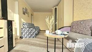 2-к квартира, посуточно, 50м2, 1/1 этаж