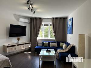 1-к квартира, посуточно, 45м2, 1/16 этаж