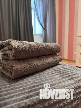 1-к квартира, посуточно, 40м2, 4/9 этаж