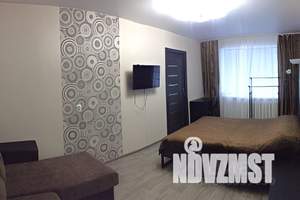 2-к квартира, посуточно, 45м2, 1/5 этаж