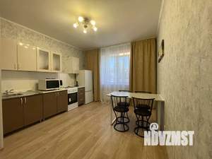 1-к квартира, посуточно, 40м2, 2/14 этаж