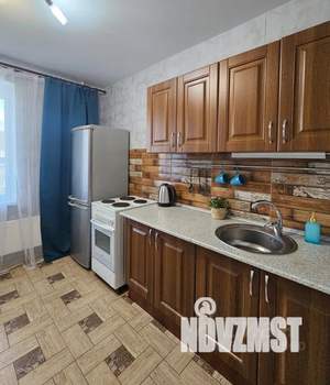 1-к квартира, посуточно, 38м2, 10/10 этаж