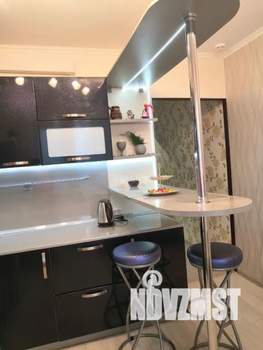 1-к квартира, посуточно, 40м2, 1/10 этаж