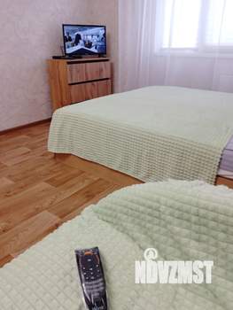 Студия квартира, посуточно, 28м2, 2/9 этаж