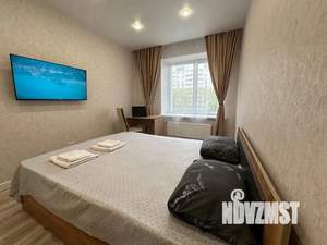 1-к квартира, посуточно, 36м2, 3/10 этаж