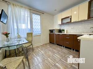 1-к квартира, посуточно, 39м2, 9/18 этаж