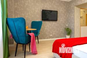 Студия квартира, посуточно, 27м2, 10/18 этаж