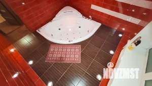 2-к квартира, посуточно, 65м2, 1/5 этаж