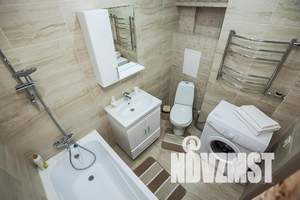 1-к квартира, посуточно, 40м2, 6/18 этаж