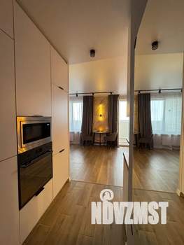 Студия квартира, посуточно, 44м2, 12/17 этаж