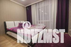 1-к квартира, посуточно, 30м2, 11/16 этаж