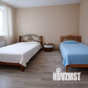3-к квартира, посуточно, 80м2, 8/16 этаж