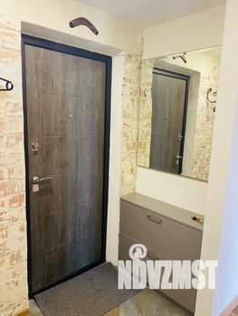 Студия квартира, посуточно, 38м2, 8/10 этаж