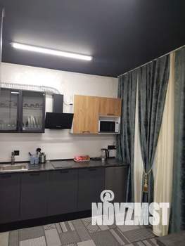 Студия квартира, посуточно, 34м2, 1/15 этаж