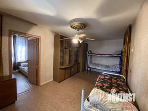 3-к квартира, на длительный срок, 63м2, 1/5 этаж