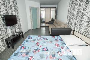1-к квартира, посуточно, 38м2, 6/9 этаж