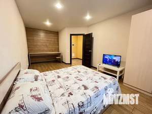 1-к квартира, посуточно, 37м2, 1/10 этаж