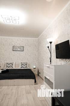 1-к квартира, посуточно, 35м2, 6/9 этаж